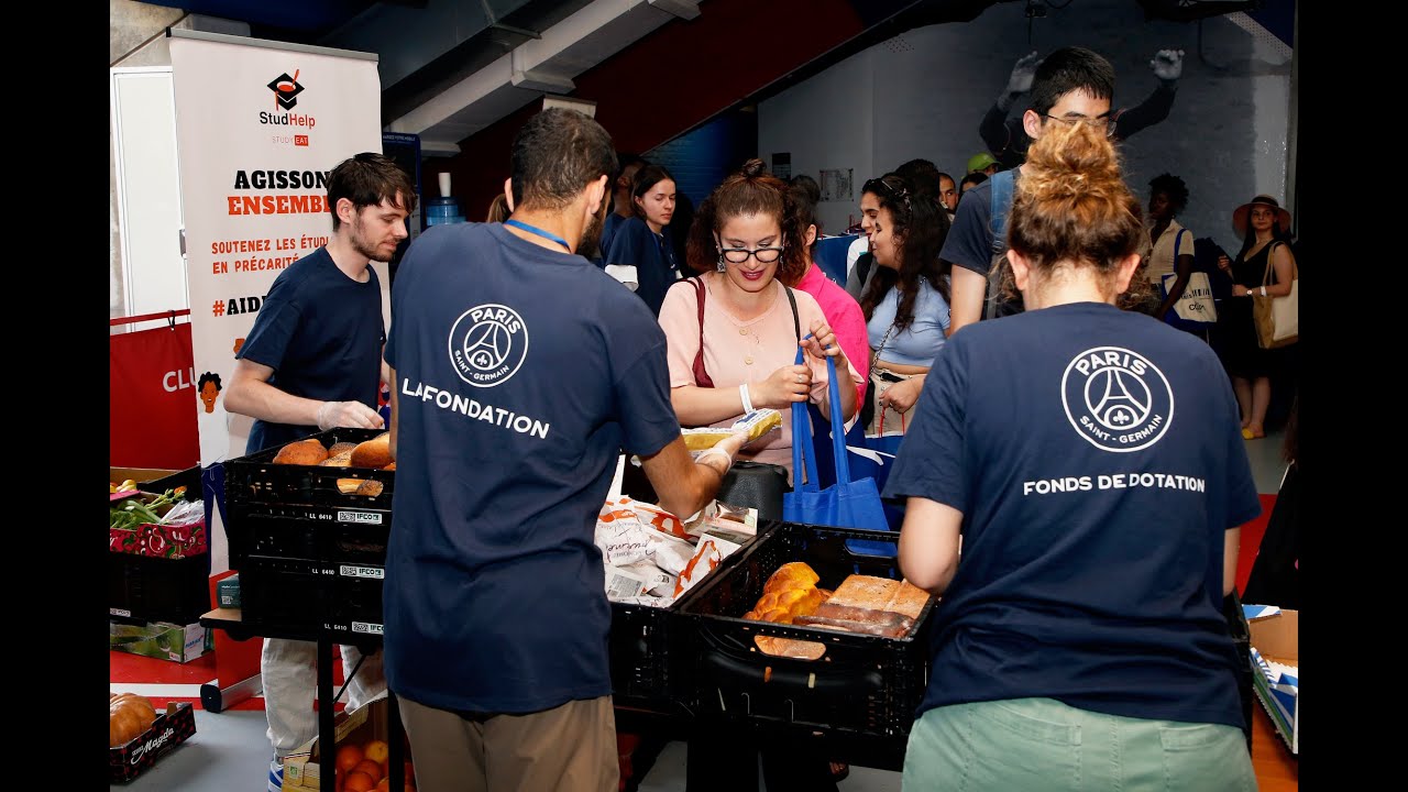 StudHelp - Une distribution alimentaire au Parc des Princes !