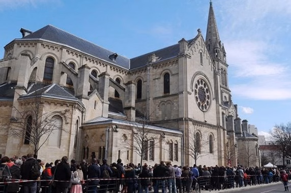 Photo — Un pèlerinage historique de Chartres au Mont-Saint-Michel